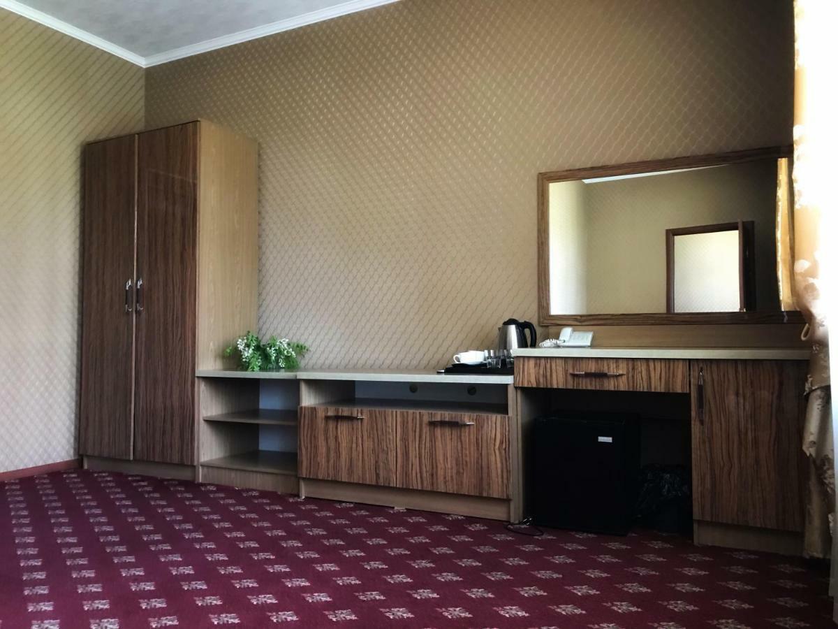 Hotel Park House Tałdykorgan Zewnętrze zdjęcie