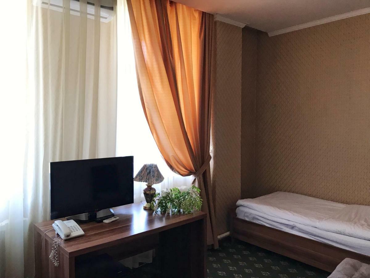 Hotel Park House Tałdykorgan Zewnętrze zdjęcie